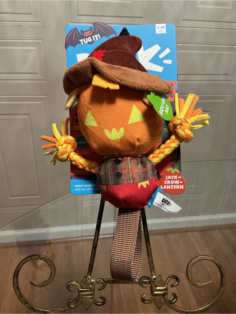 New Bark Jack Crow Lantern Dog Toy Scarecrow Tug Strap Crinkle Squeaker 12”